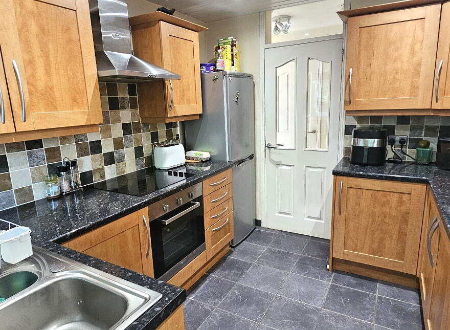 21B Abbots Cross, Newtownabbey, BT37 9QU