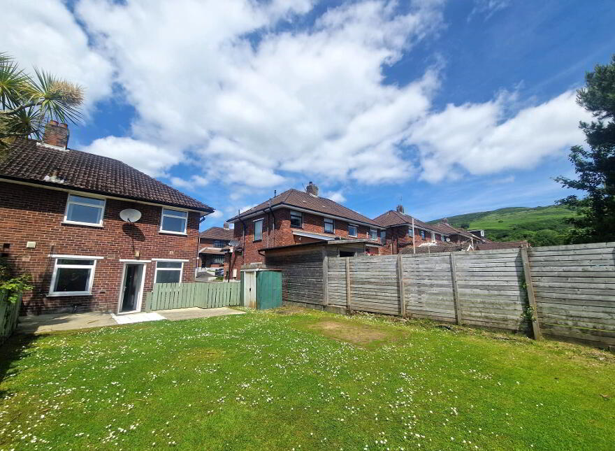 109 Kilcoole Park, Belfast, BT14 8LE