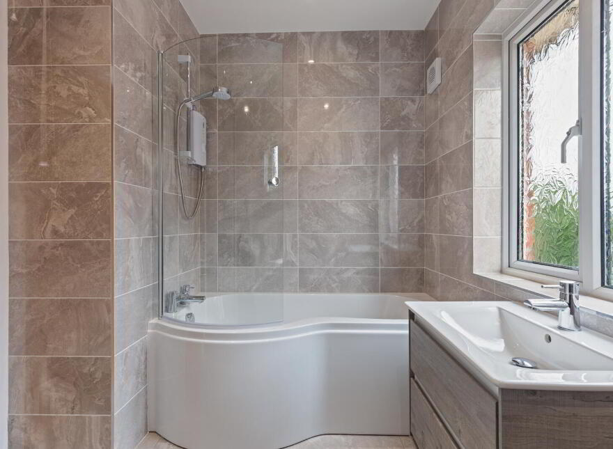 107 Dunlambert Drive, Belfast, BT15 3NG