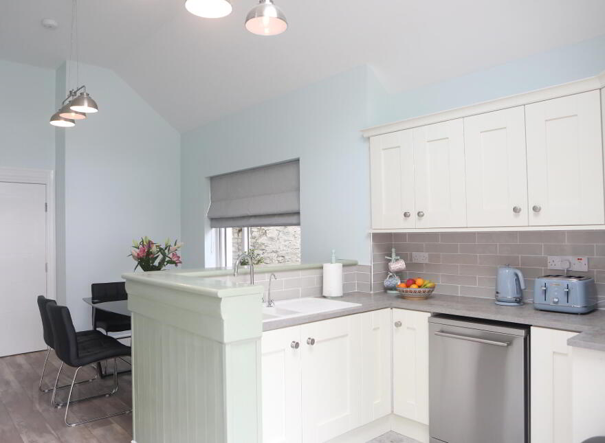 Gan Uimhir, Gore Street, Killala, F26D585