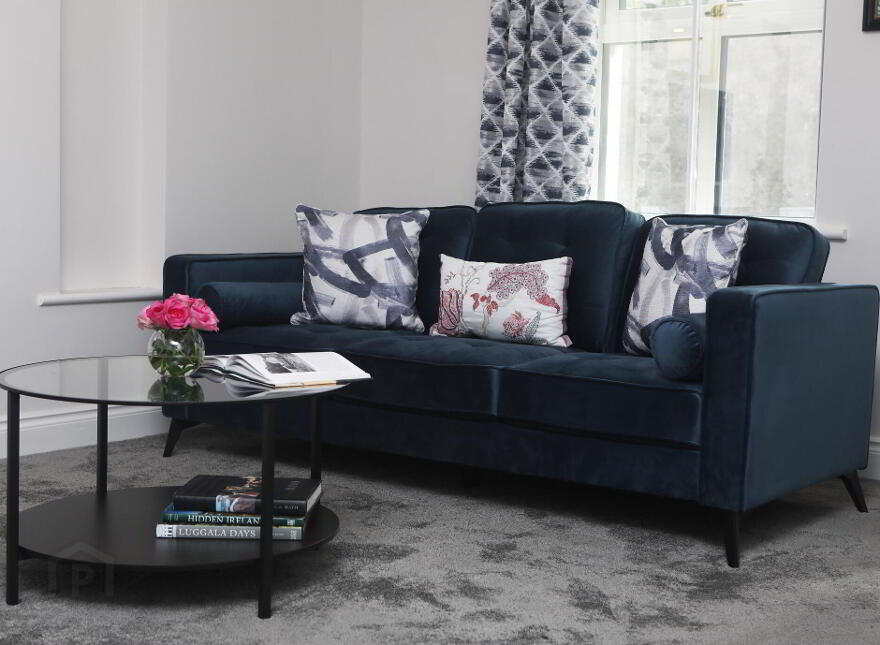Gan Uimhir, Gore Street, Killala, F26D585