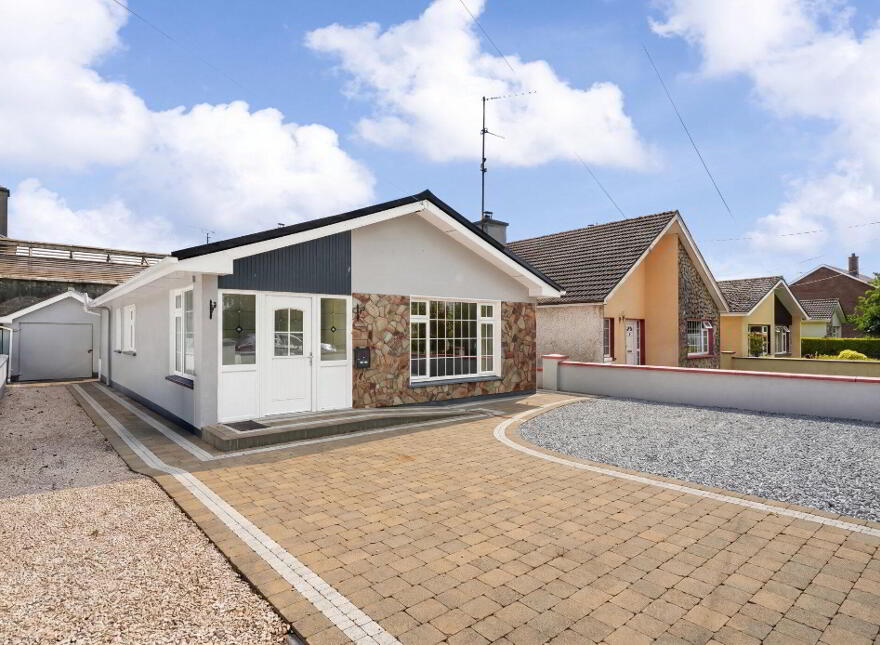 Fairview, Stoney Road, Oldcastle, A82N564