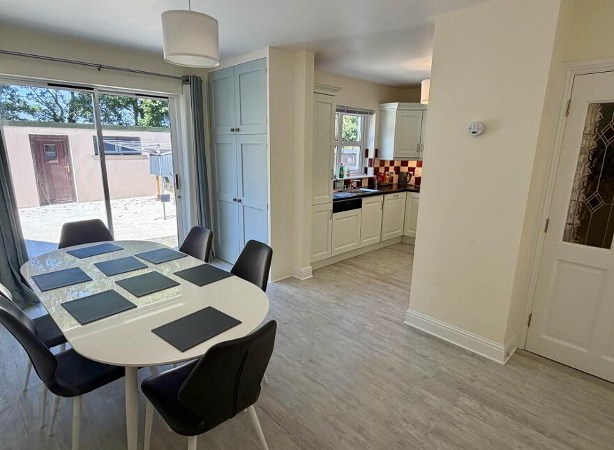 51 Ladys Cross, Clonakilty, P85P660
