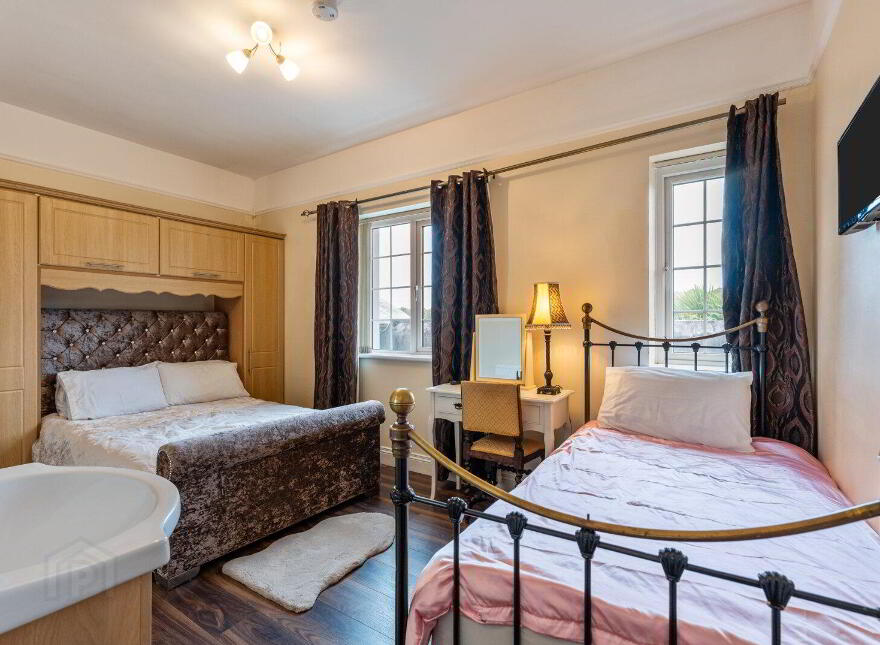 78 Belfast Road, Downpatrick, BT30 9AY