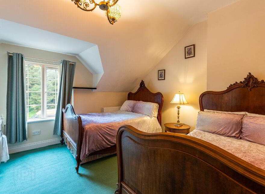 78 Belfast Road, Downpatrick, BT30 9AY
