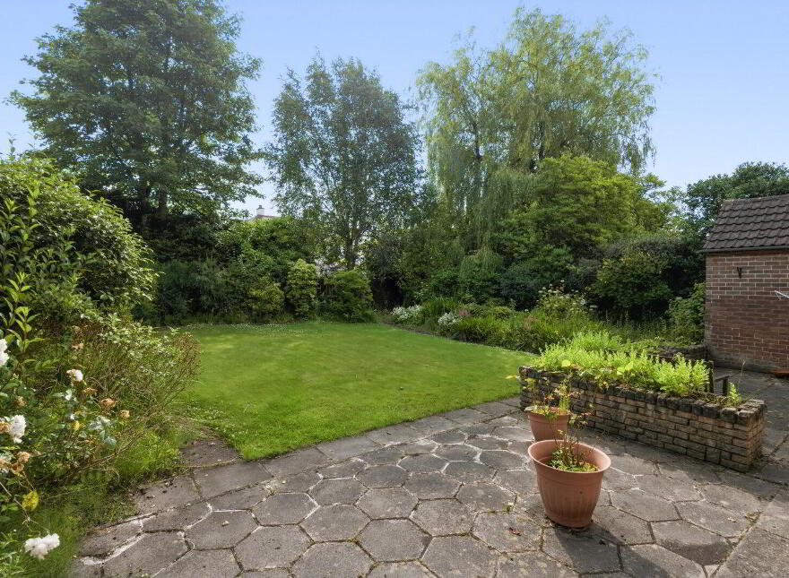 100 Harberton Park, Belfast, BT9 6TU