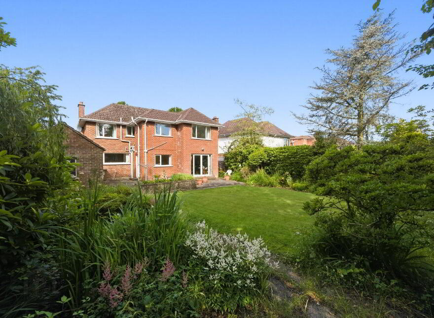 100 Harberton Park, Belfast, BT9 6TU