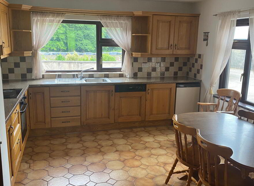 65 Leighan Road, Derrygonnelly, BT93 6GX