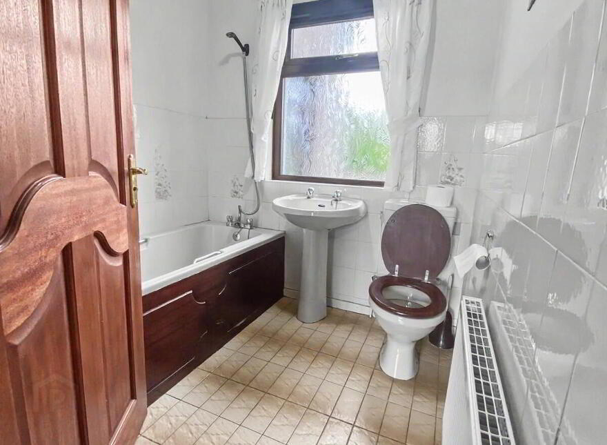 65 Leighan Road, Derrygonnelly, BT93 6GX