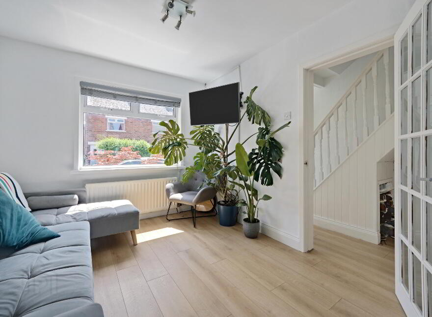 18 Dunraven Parade, Belfast, BT5 6BT