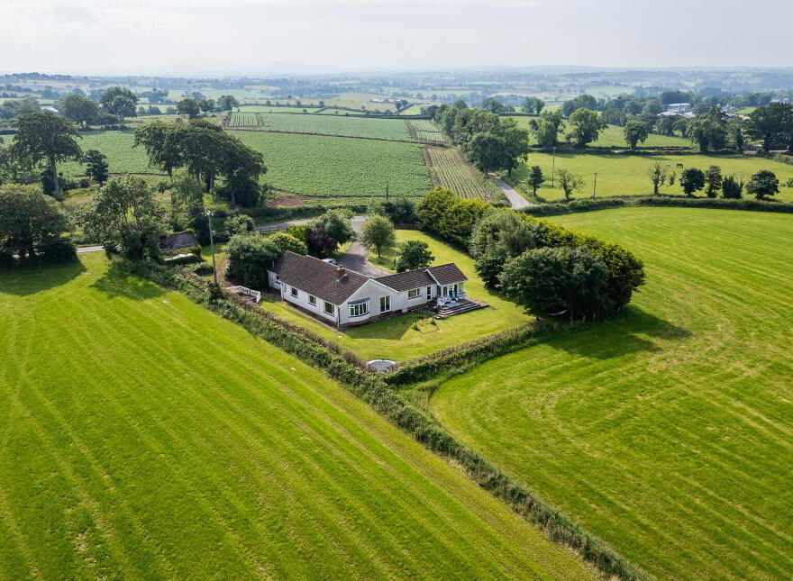 47 Gregorlough Road, Dromore;, Moira, BT25 1RR