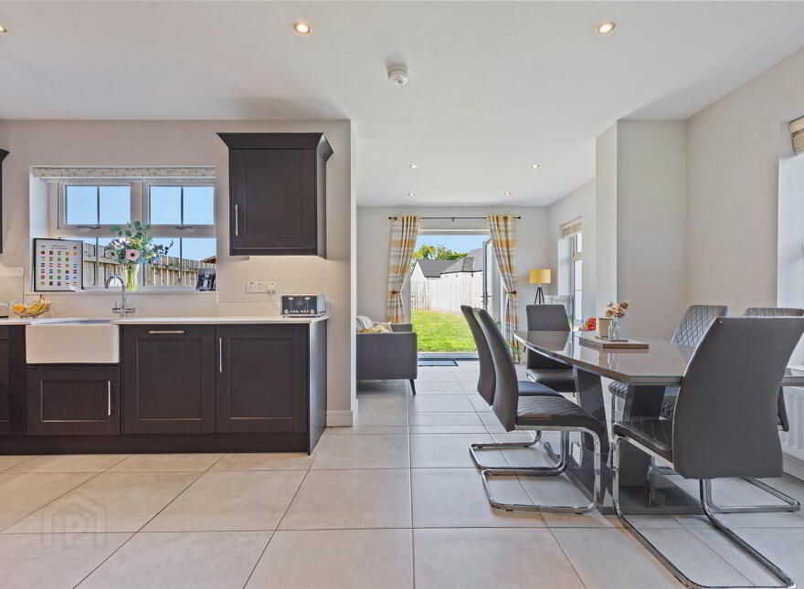49 Black Quarter Meadow, Ballynahinch Road, Carryduff, Belfast, BT8 8GF