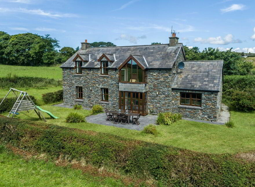 Reen Cottage, Toormore, Goleen, P81X039