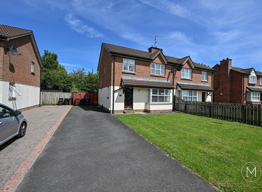 53 Meadowlands, Antrim, BT41 4EU