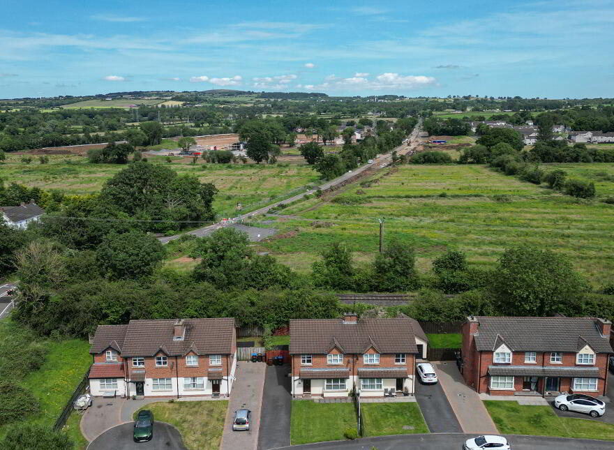 53 Meadowlands, Antrim, BT41 4EU