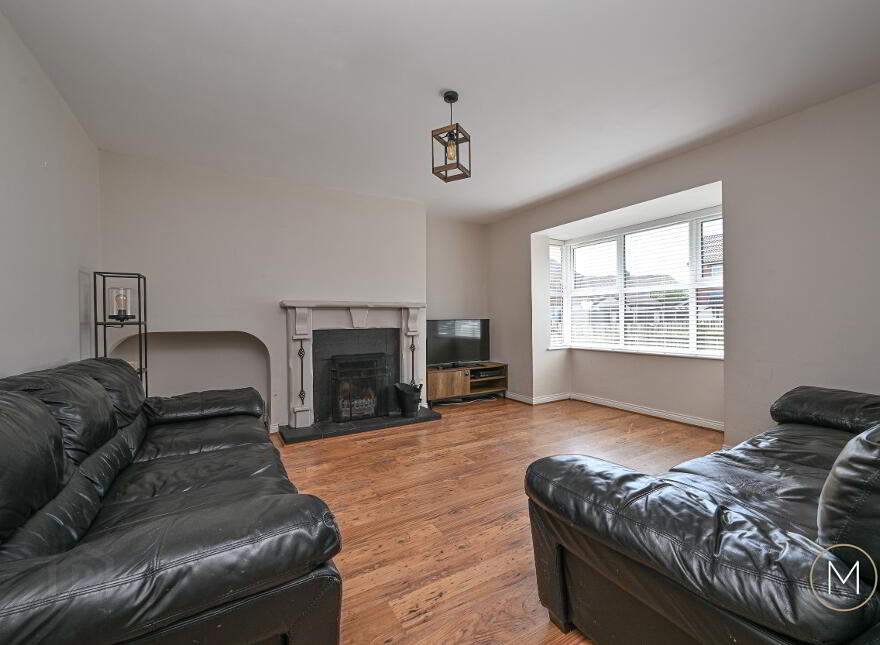 53 Meadowlands, Antrim, BT41 4EU