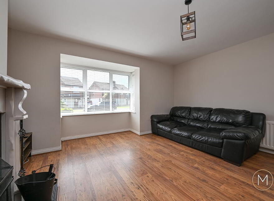 53 Meadowlands, Antrim, BT41 4EU
