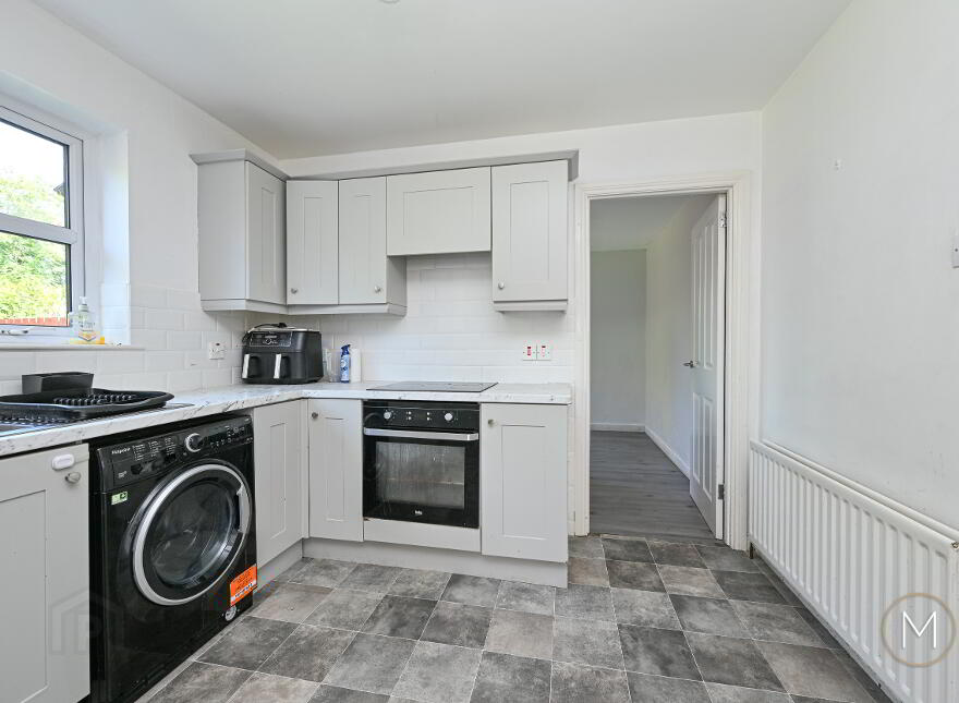 53 Meadowlands, Antrim, BT41 4EU