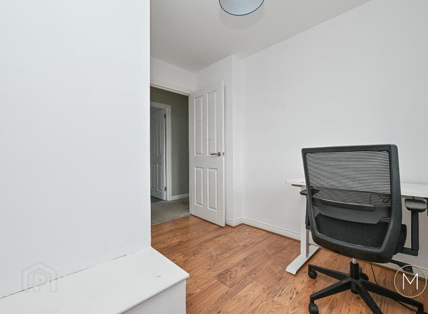 53 Meadowlands, Antrim, BT41 4EU