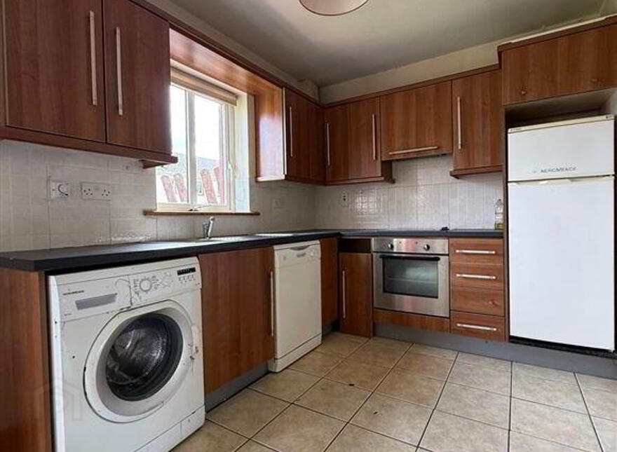 15 River Oaks, Ballaghaderreen, F45FC63