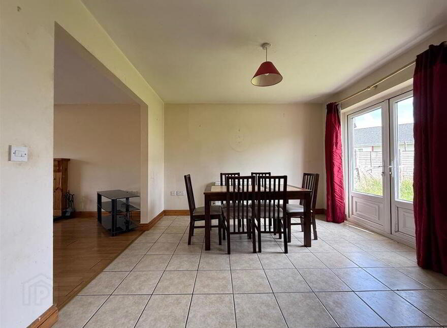 15 River Oaks, Ballaghaderreen, F45FC63