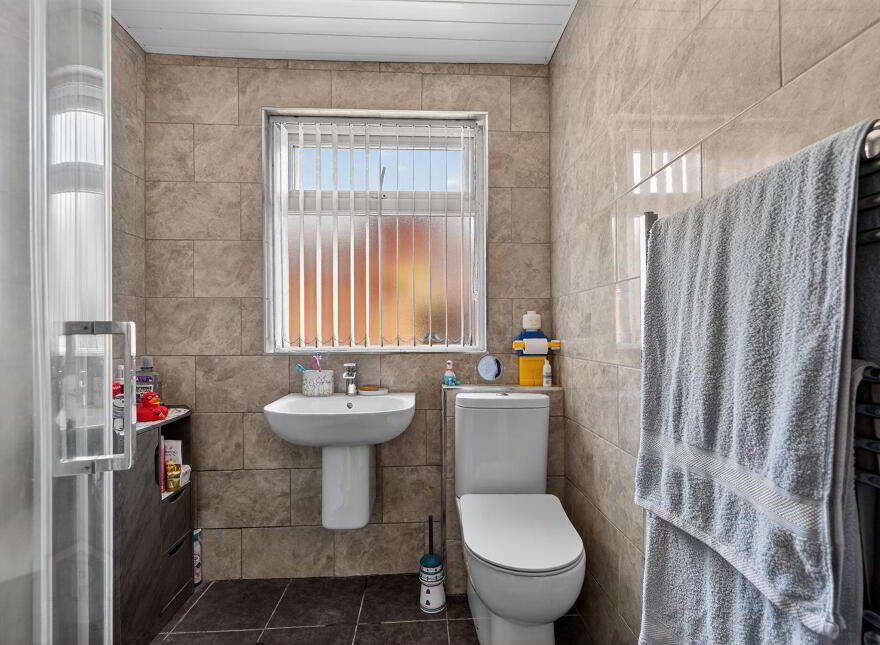 37 Donegall Gardens, Belfast, BT12 6NU