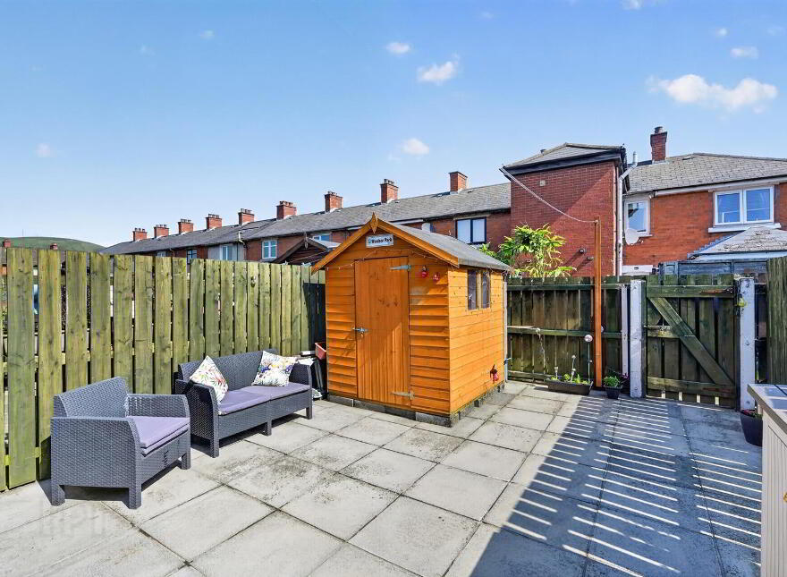 37 Donegall Gardens, Belfast, BT12 6NU