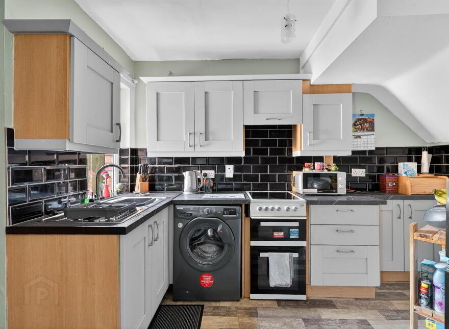 37 Donegall Gardens, Belfast, BT12 6NU