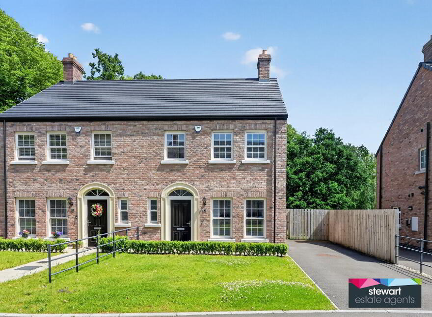 42 Foxleigh Wood, Cornakinnegar Road, Lurgan, BT67 9GW