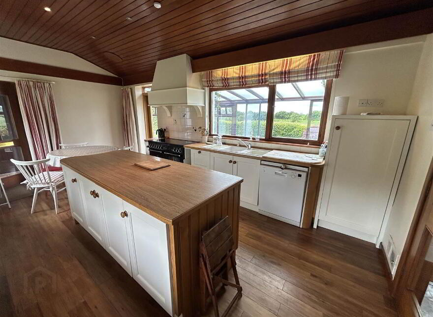 52 Upper Gransha Road, Bangor, BT19 7QF