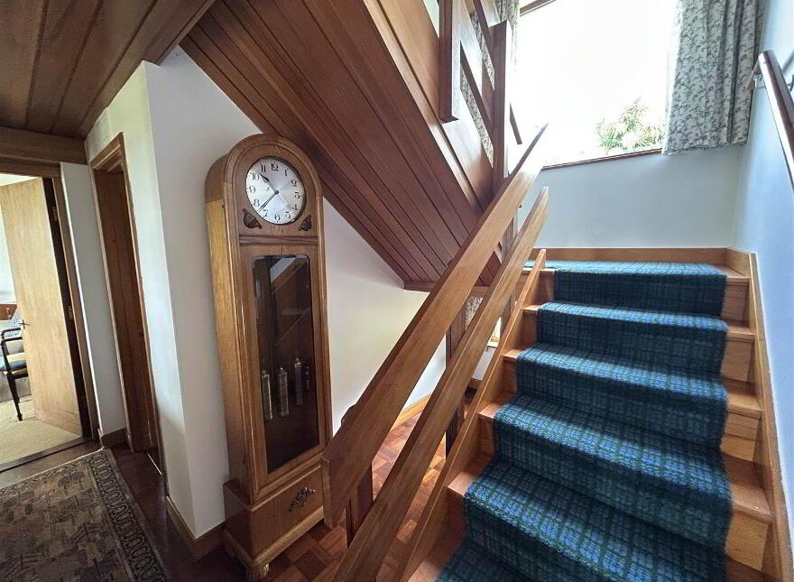 52 Upper Gransha Road, Bangor, BT19 7QF