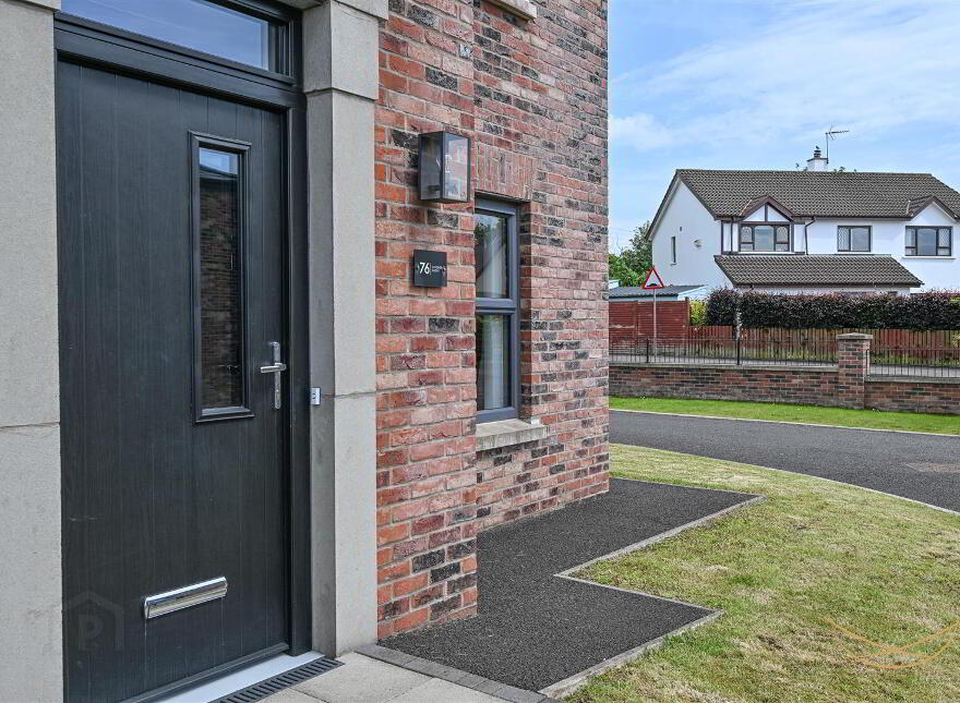 76 Upper Gateside Grove, Ballyclare, BT39 9WN