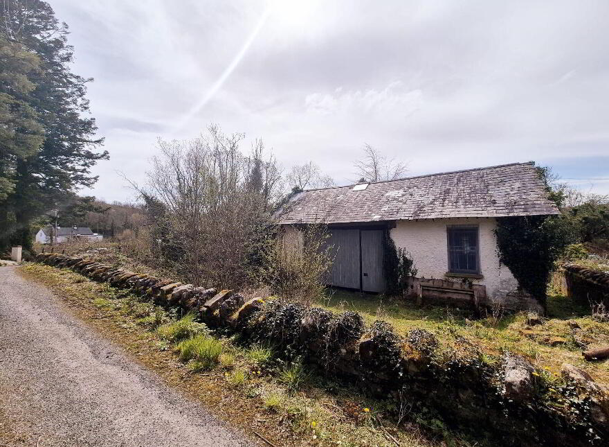 Old Schoolhouse, Gubnageer, Rossinver