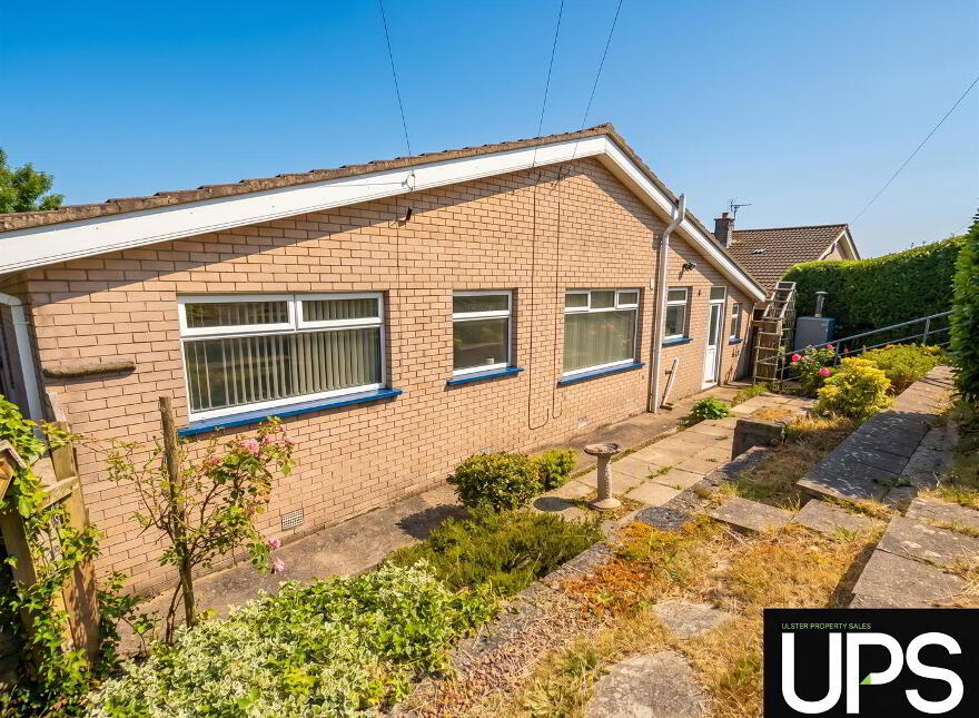 32 Knocknashinna Road, Downpatrick, BT30 6RF
