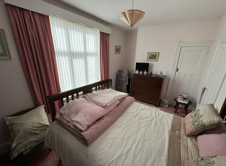 1 Windsor Avenue, Whitehead, BT38 9QE