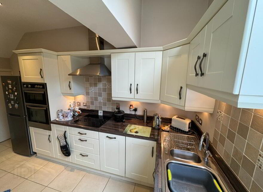1 Windsor Avenue, Whitehead, BT38 9QE