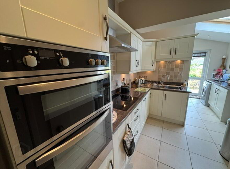 1 Windsor Avenue, Whitehead, BT38 9QE