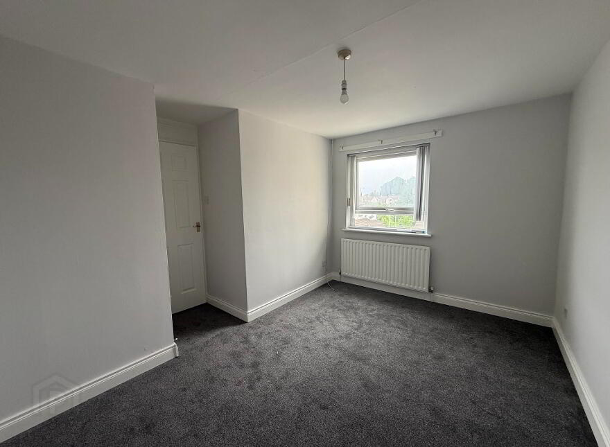 18 West Road, Portglenone, Ballymena, BT44 8BA