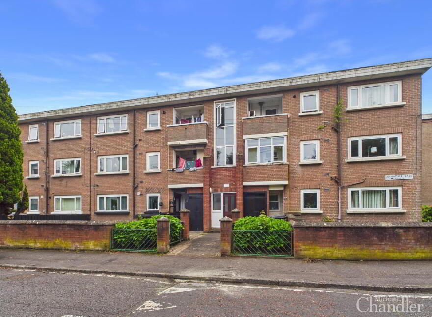 101 Annadale Flats, Belfast, BT7 3AX