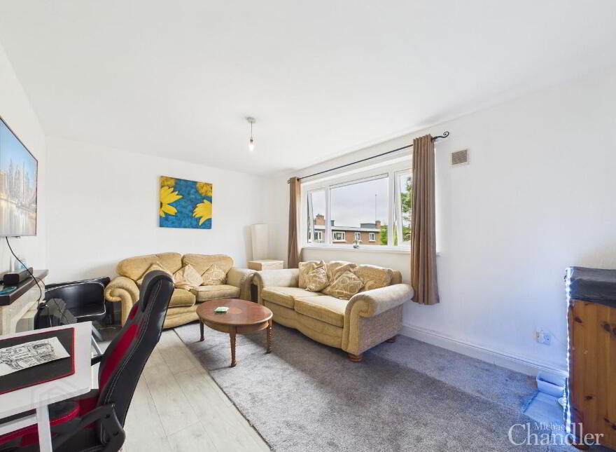 101 Annadale Flats, Belfast, BT7 3AX