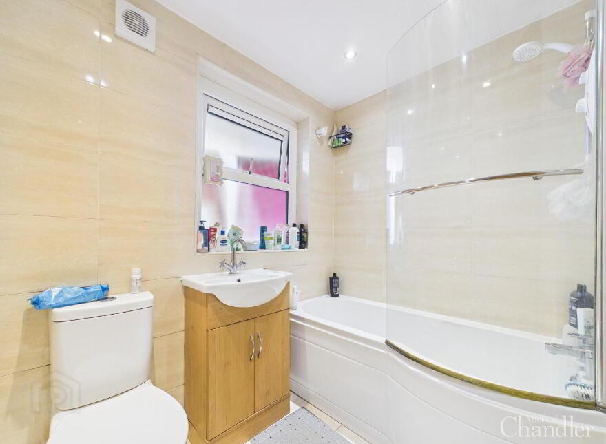 101 Annadale Flats, Belfast, BT7 3AX