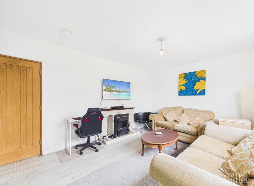 101 Annadale Flats, Belfast, BT7 3AX