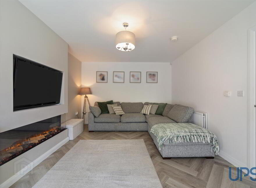 7 Ayrshire Mews, Lisburn, BT28 2GH