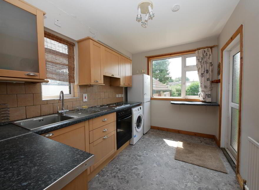 55 Cleveley Park, Newton Park, Belfast, BT8 6NB