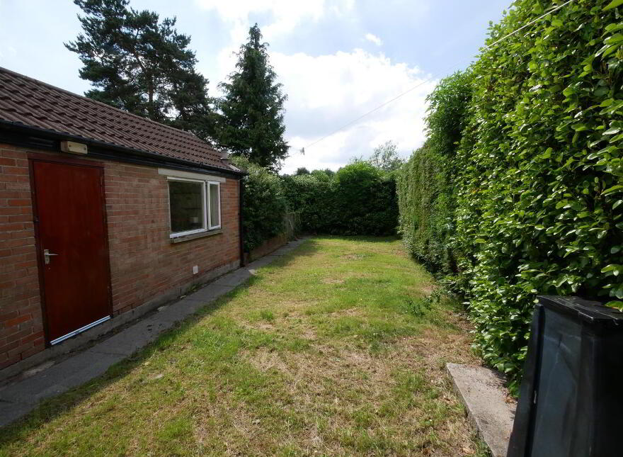 55 Cleveley Park, Newton Park, Belfast, BT8 6NB