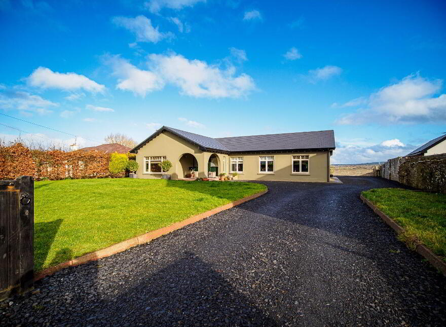 Knockavallig, Duagh, V31EW74