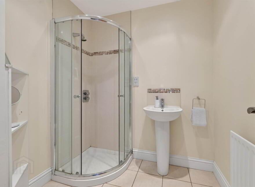 80B South Parade, Belfast, BT7 2GQ
