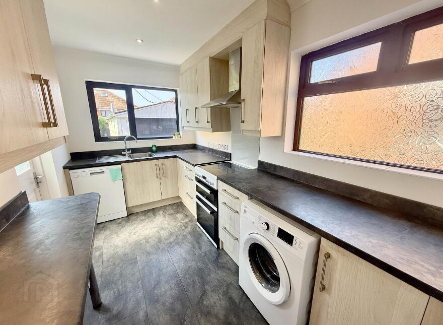 43 Rochester Road, Belfast, BT6 9PA