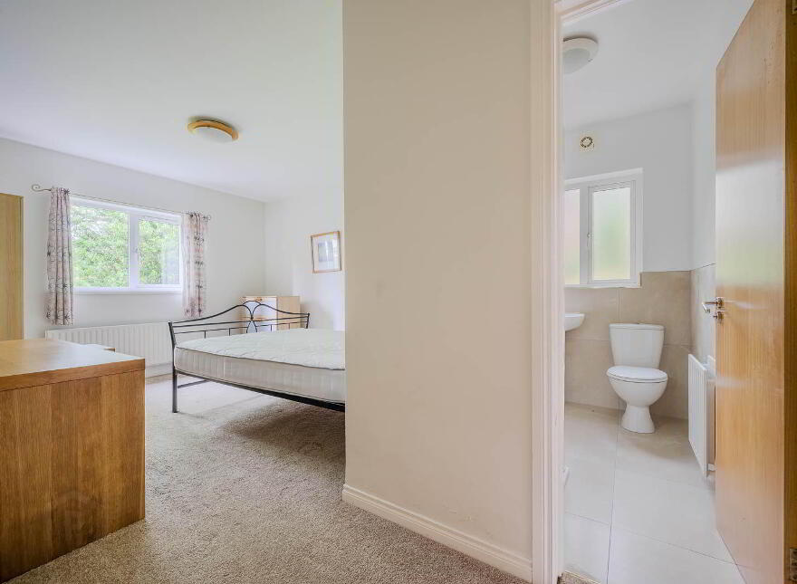 2 Stranmillis Reach, Belfast, BT7 1QZ