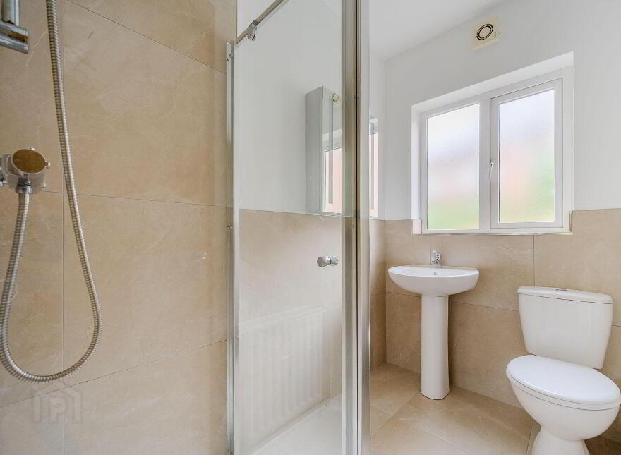 2 Stranmillis Reach, Belfast, BT7 1QZ